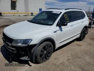 2021 Volkswagen Tiguan SE z VIN 3VV3B7AX9MM133338, wystawiony jako Copart lot #57176445 z przebiegiem 92 385 mil mil oraz Szkoda całkowita • Salvage title. Historia ofert i sprzedaży dostępna na DreamBid. Obrazek 1.