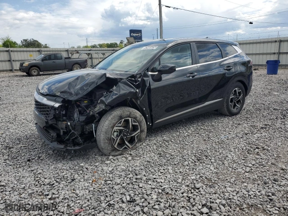 2025 Kia Sportage LX with VIN 5XYK23DF9SG316089, listed as a Copart auction lot 52964625 with 361 mi miles and Salvage Title. Bid and sale history available at carsss.com. Image 1.