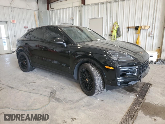 2024 Porsche Cayenne z VIN WP1BA2AY3RDA56525, wystawiony jako Copart lot #61639585 z przebiegiem 3 204 mil mil oraz Szkoda całkowita • Salvage title. Historia ofert i sprzedaży dostępna na DreamBid. Obrazek 4.