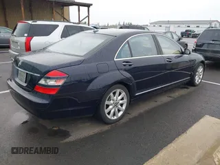 2007 Mercedes-Benz S 550 with VIN WDDNG71X17A135682, listed as a IAAI auction lot 41915691 with 109,765 mi miles and . Bid and sale history available at DreamBid. Image 4.