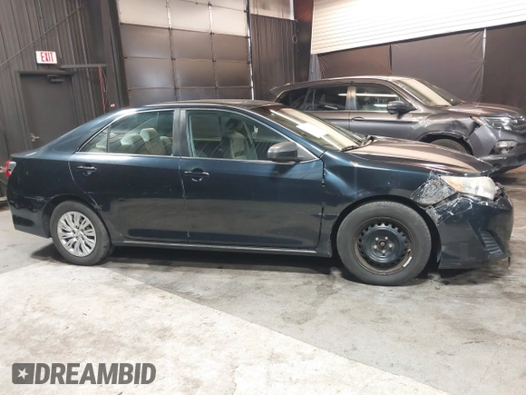 2013 Toyota Camry L with VIN 4T4BF1FK4DR288269, listed as a IAAI auction lot 41869777 with 57,585 mi miles. Bid and sale history available at carsss.com. Image 14.
