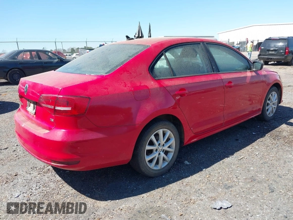 2015 Volkswagen Jetta SE с VIN 3VWD17AJ3FM239768, выставлен на аукционе IAAI как лот 41809453 с пробегом 151 967 миль миль и . История ставок и продаж доступна на DreamBid. Изображение 4.