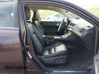2014 Lexus CT 200h with VIN JTHKD5BH5E2203375, listed as a IAAI auction lot 42183224 with 186,696 mi miles and . Bid and sale history available at DreamBid. Image 5.