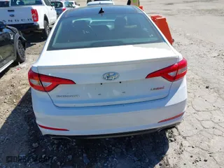 2015 Hyundai Sonata 2.4L Sport with VIN 5NPE34AF6FH227230, listed as a IAAI auction lot 41843379 with 186,332 mi miles. Bid and sale history available at carsss.com. Image 16.