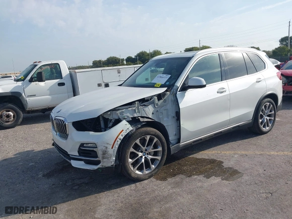 2019 BMW X5 xDrive40i with VIN 5UXCR6C50KLL04572, listed as a IAAI auction lot 41866113 with 56,642 mi miles. Bid and sale history available at carsss.com. Image 18.