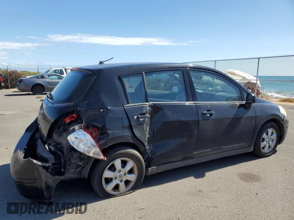 2009 Nissan Versa 1.8 SL with VIN 3N1BC13E49L407318, listed as a Copart auction lot 42192365 with 158,993 mi miles and Salvage Title. Bid and sale history available at carsss.com. Image 3.