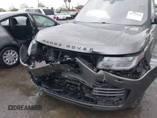 2020 Land Rover Range Rover HSE with VIN SALGS2RU3LA588493, listed as a IAAI auction lot 41733149 with 77,572 mi miles and . Bid and sale history available at DreamBid. Image 6.