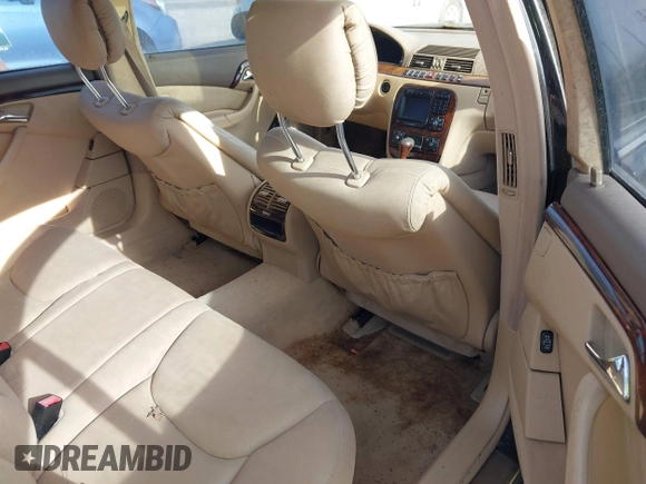 2001 Mercedes-Benz S-Class with VIN WDBNG75J91A161971, listed as a IAAI auction lot 41923964 with 1 mi miles. Bid and sale history available at carsss.com. Image 8.