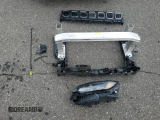2023 Jeep Compass Latitude z VIN 3C4NJDBN1PT537959, wystawiony jako Copart lot #59963855 z przebiegiem 24 636 mil mil oraz Szkoda całkowita • Salvage title. Historia ofert i sprzedaży dostępna na DreamBid. Obrazek 13.