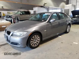 2009 BMW 3 Series 328i z VIN WBAPH735X9A173245, wystawiony jako Copart lot #86276164 z przebiegiem 120 680 mil mil oraz Nie do naprawy • Non repairable. Historia ofert i sprzedaży dostępna na DreamBid. Obrazek 1.