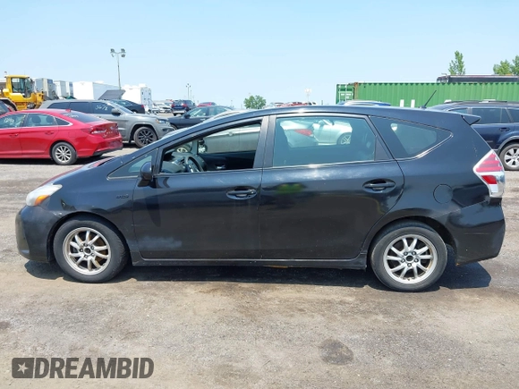 2015 Toyota Prius Two with VIN JTDZN3EU8FJ033613, listed as a IAAI auction lot 42424962 with 374,460 mi miles and . Bid and sale history available at DreamBid. Image 14.