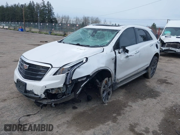 2019 Cadillac XT5 Luxury AWD z VIN 1GYKNDRS2KZ301027, wystawiony jako IAAI lot #41750374 z przebiegiem 44 328 mil mil oraz . Historia ofert i sprzedaży dostępna na DreamBid. Obrazek 22.