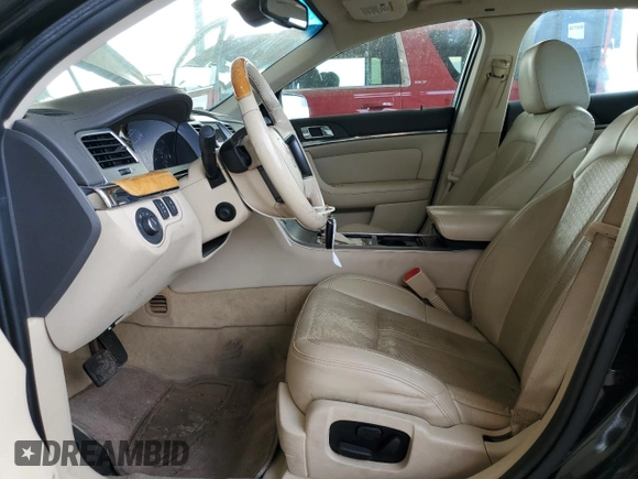 2012 Lincoln MKS с VIN 1LNHL9ER6CG807152, выставлен на аукционе Copart как лот 56309925 с пробегом 105 338 миль миль и Списание • Salvage title. История ставок и продаж доступна на DreamBid. Изображение 7.