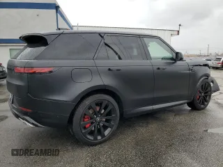 2025 Land Rover Range Rover Sport with VIN SAL1L9E93SA424804, listed as a Copart auction lot 49414945 with 1,007 mi miles and Salvage title. Bid and sale history available at DreamBid. Image 3.