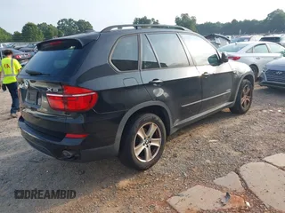 2012 BMW X5 35d with VIN 5UXZW0C54CL669256, listed as a IAAI auction lot 42662273 with 138,517 mi miles and . Bid and sale history available at DreamBid. Image 4.
