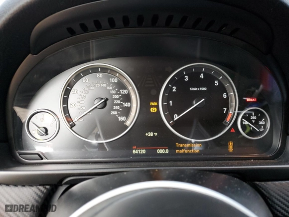 2016 BMW 5 Series 550i xDrive with VIN WBAKP9C58GD980383, listed as a Copart auction lot 38402794 with 64,120 mi miles and Salvage Title. Bid and sale history available at carsss.com. Image 9.