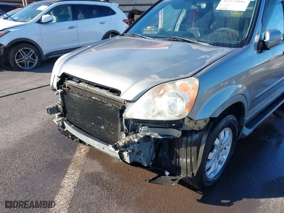 2006 Honda CR-V EX with VIN JHLRD68896C012876, listed as a IAAI auction lot 41471086 with 186,791 mi miles. Bid and sale history available at carsss.com. Image 6.