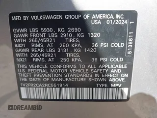 2024 Volkswagen Atlas SEL Premium R-Line z VIN 1V2FR2CA2RC551914, wystawiony jako IAAI lot #42028289 z przebiegiem 16 240 mil mil oraz . Historia ofert i sprzedaży dostępna na DreamBid. Obrazek 9.
