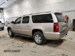 2008 Chevrolet Suburban LT w/3LT with VIN 1GNFK16328J231328, listed as a Copart auction lot 51791365 with 205,542 mi miles and Non Repairable. Bid and sale history available at carsss.com. Image 2.