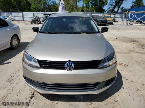 2014 Volkswagen Jetta Sedan TDI with VIN 3VWLL7AJ4EM330617, listed as a Copart auction lot 50776365 with 131,109 mi miles and Clean Title. Bid and sale history available at carsss.com. Image 5.