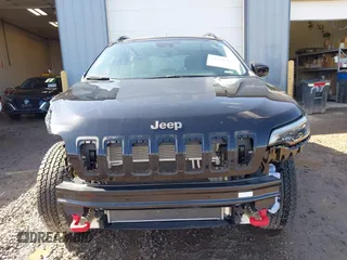 2022 Jeep Cherokee Trailhawk with VIN 1C4PJMBX0ND500947, listed as a IAAI auction lot 41691906 with 16,163 mi miles. Bid and sale history available at carsss.com. Image 13.