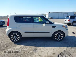 2012 Kia Soul + with VIN KNDJT2A68C7417016, listed as a IAAI auction lot 41984033 with 103,557 mi miles. Bid and sale history available at carsss.com. Image 12.