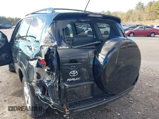 2011 Toyota RAV4 Ltd with VIN 2T3DK4DV2BW045058, listed as a IAAI auction lot 41152789 with 120,092 mi miles. Bid and sale history available at carsss.com. Image 6.