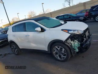2021 Kia Sportage EX с VIN KNDPN3AC2M7854124, выставлен на аукционе IAAI как лот 41802946 с пробегом 27 420 миль миль и . История ставок и продаж доступна на DreamBid. Изображение 14.