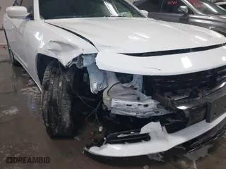 2016 Dodge Charger SXT with VIN 2C3CDXJG6GH282127, listed as a IAAI auction lot 41591877 with 82,331 mi miles. Bid and sale history available at carsss.com. Image 6.