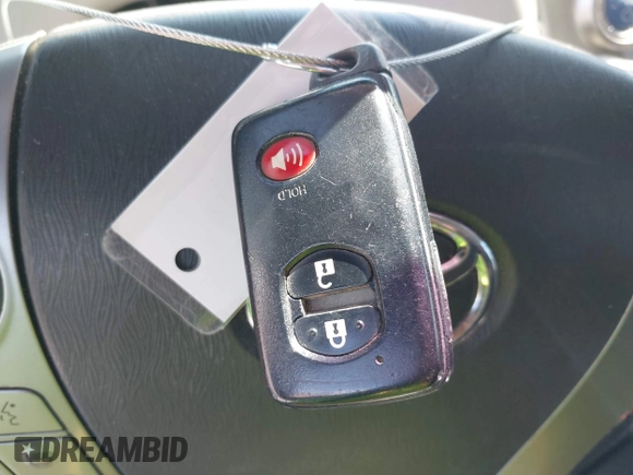 2015 Toyota Prius Two with VIN JTDZN3EU2FJ031520, listed as a IAAI auction lot 41950491 with 174,379 mi miles and . Bid and sale history available at DreamBid. Image 11.