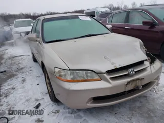 2000 Honda Accord SE z VIN JHMCG5676YC042093, wystawiony jako IAAI lot #41319075 z przebiegiem 248 418 mil mil oraz . Historia ofert i sprzedaży dostępna na DreamBid. Obrazek 1.