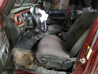 2022 Jeep Gladiator Rubicon with VIN 1C6JJTBM0NL123183, listed as a Copart auction lot 45107085 with 45,926 mi miles and Non Repairable. Bid and sale history available at carsss.com. Image 7.