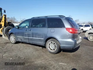 2008 Toyota Sienna XLE with VIN 5TDZK22C48S111583, listed as a Copart auction lot 46675375 with 211,383 mi miles and Salvage Title. Bid and sale history available at carsss.com. Image 2.