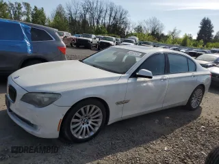 2009 BMW 7 Series 750Li с VIN WBAKB83529CY60211, выставлен на аукционе Copart как лот 54622135 с пробегом 99 328 миль миль и Списание • Salvage title. История ставок и продаж доступна на DreamBid. Изображение 1.