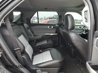 2022 Ford Explorer XLT z VIN 1FMSK7DH6NGB62558, wystawiony jako Copart lot #54575715 z przebiegiem 57 056 mil mil oraz Czysty tytuł • Clean title. Historia ofert i sprzedaży dostępna na DreamBid. Obrazek 11.