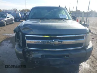 2011 Chevrolet Silverado 1500 LTZ with VIN 3GCPKTE39BG212827, listed as a IAAI auction lot 41044871 with 197,096 mi miles and . Bid and sale history available at DreamBid. Image 18.