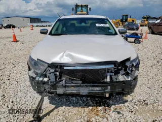 2017 Ford Taurus Limited with VIN 1FAHP2F84HG104619, listed as a Copart auction lot 64575845 with 140,904 mi miles and Salvage title. Bid and sale history available at DreamBid. Image 5.