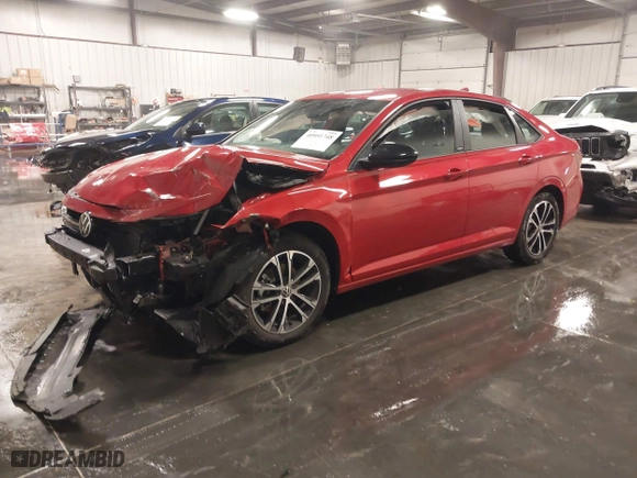 2025 Volkswagen Jetta Sport with VIN 3VWBX7BU2SM011768, listed as a IAAI auction lot 40951748 with 869 mi miles. Bid and sale history available at carsss.com. Image 17.
