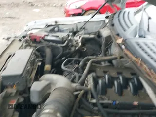 2011 Ford F-150 XL z VIN 1FTFX1CF1BKD84437, wystawiony jako IAAI lot #41650558 z przebiegiem 171 688 mil mil oraz . Historia ofert i sprzedaży dostępna na DreamBid. Obrazek 19.