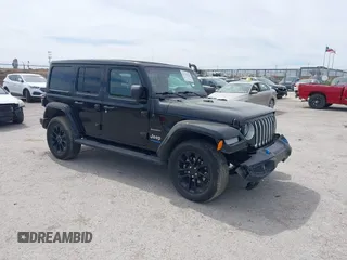 2022 Jeep Wrangler Unlimited Sahara with VIN 1C4JJXP69NW269462, listed as a IAAI auction lot 41759162 with 19,629 mi miles and . Bid and sale history available at DreamBid. Image 1.