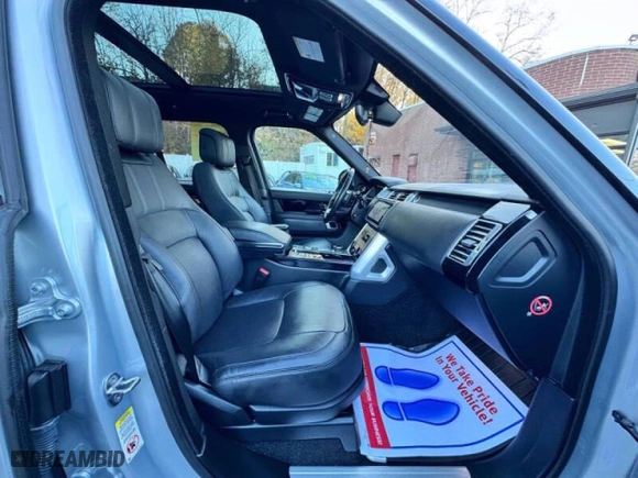 2019 Land Rover Range Rover HSE with VIN SALGS2SV5KA538101, listed as a Copart auction lot 53322675 with 66,827 mi miles and Clean Title. Bid and sale history available at carsss.com. Image 5.