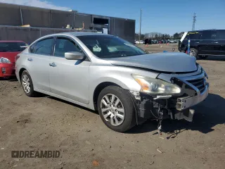 2014 Nissan Altima 2.5 with VIN 1N4AL3AP8EC404054, listed as a Copart auction lot 50624015 with 124,854 mi miles and Salvage Title. Bid and sale history available at DreamBid. Image 4.