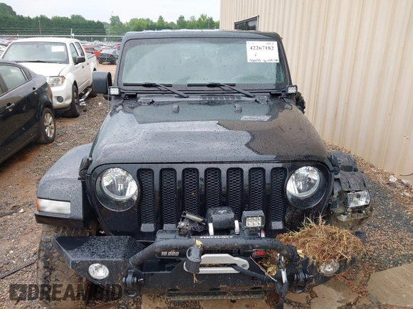 2020 Jeep Wrangler Unlimited Sport with VIN 1C4HJXDM8LW320626, listed as a IAAI auction lot 42267182 with 72,170 mi miles and . Bid and sale history available at DreamBid. Image 12.