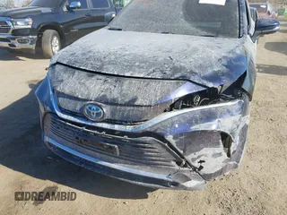 2021 Toyota Venza LE with VIN JTEAAAAH8MJ002246, listed as a IAAI auction lot 40646203 with 81,394 mi miles and . Bid and sale history available at DreamBid. Image 21.