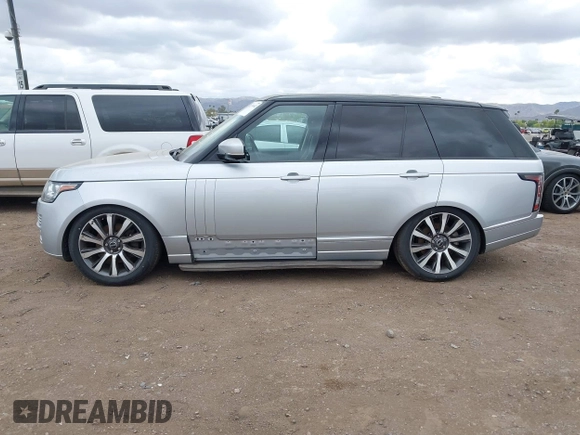 2015 Land Rover Range Rover HSE with VIN SALGS2VF8FA210651, listed as a IAAI auction lot 42199902 with 79,021 mi miles and . Bid and sale history available at DreamBid. Image 14.