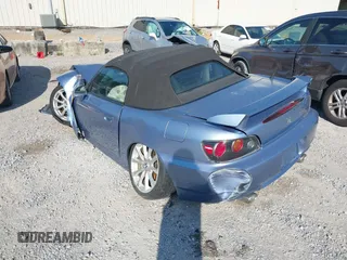 2006 Honda S2000 z VIN JHMAP21436S003967, wystawiony jako IAAI lot #42010062 z przebiegiem Nie podano mil oraz . Historia ofert i sprzedaży dostępna na DreamBid. Obrazek 3.