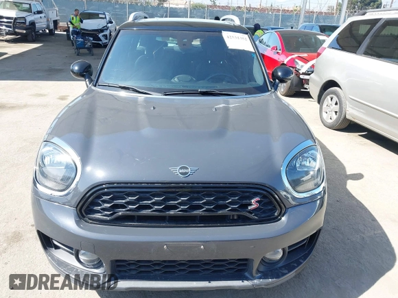 2019 MINI Countryman Cooper S with VIN WMZYT3C51K3E95266, listed as a IAAI auction lot 42531352 with 67,987 mi miles and . Bid and sale history available at DreamBid. Image 11.