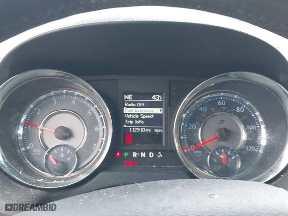 2015 Chrysler Town & Country S with VIN 2C4RC1HG3FR711213, listed as a IAAI auction lot 41830810 with 112,910 mi miles. Bid and sale history available at carsss.com. Image 7.