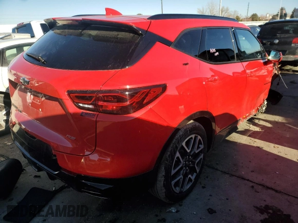 2024 Chevrolet Blazer RS with VIN 3GNKBKRS2RS125968, listed as a Copart auction lot 88042545 with 4,584 mi miles and Salvage title. Bid and sale history available at DreamBid. Image 3.
