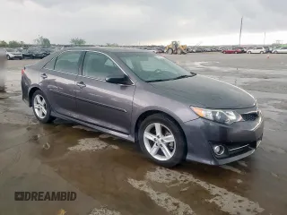 2014 Toyota Camry L with VIN 4T1BF1FK5EU783253, listed as a Copart auction lot 51005525 with 130,303 mi miles and Clean Title. Bid and sale history available at carsss.com. Image 4.